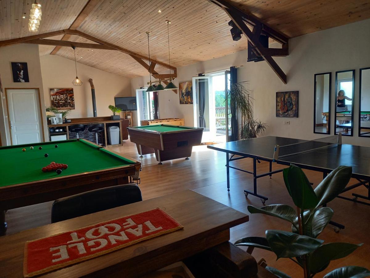 La Gasteboisiere With Swimming Pool And Games Room Le Mesnil-Adelee Exteriör bild